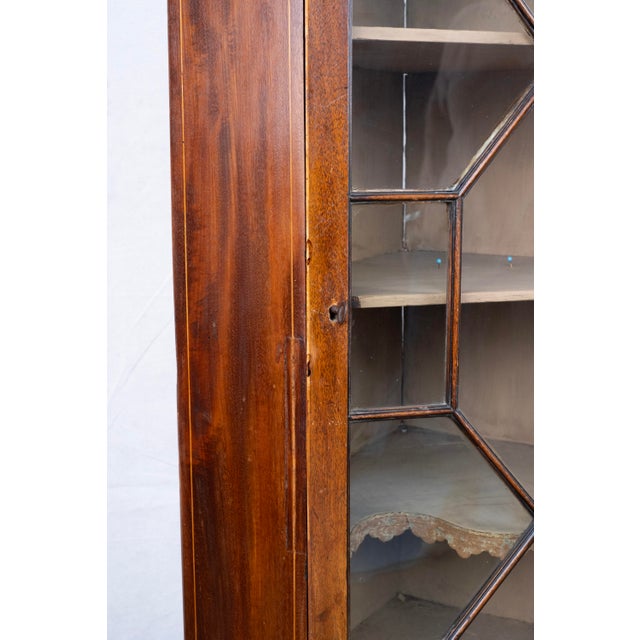 Late 18th Century Late 18th Century Georgian Wall Mounted Corner Cabinet For Sale - Image 5 of 11
