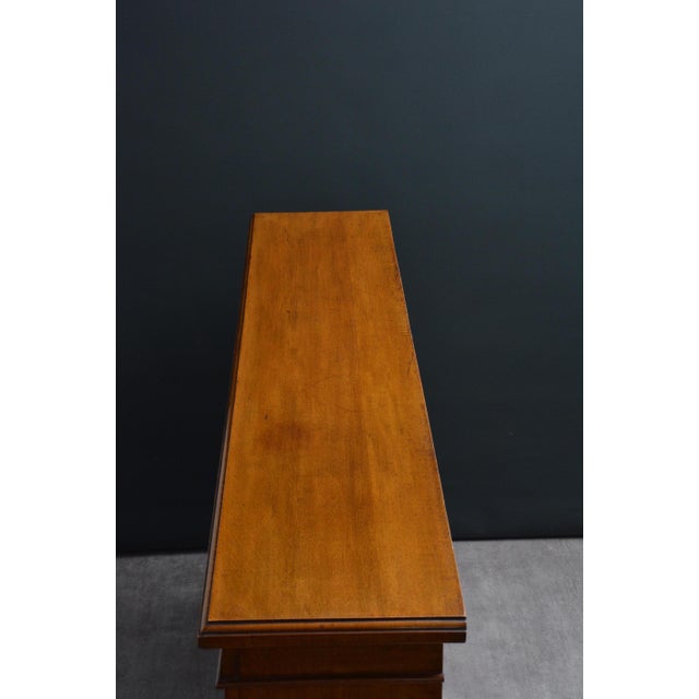 Wood Low English Late Victorian Oak Open Bookcase, 1890 For Sale - Image 7 of 18