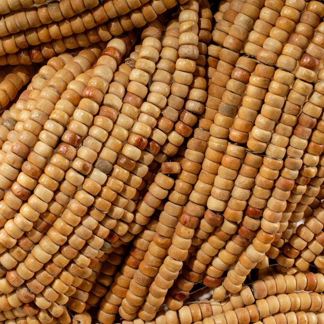 Jamie Young Jamie Young Small Anguilla Chandelier in Cream Wood Beads For Sale - Image 4 of 10