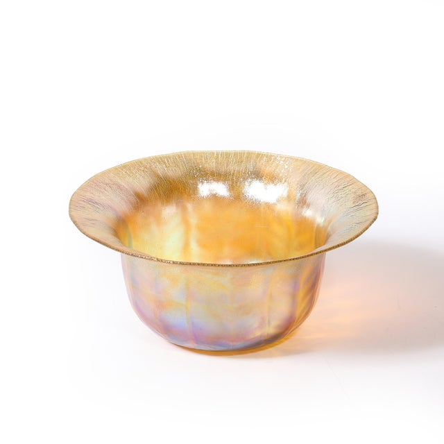 Tiffany and Co. Art Nouveau Iridescent Yellow Blue Favrile Glass Bowl Signed l.c. Tiffany & Co For Sale - Image 4 of 14