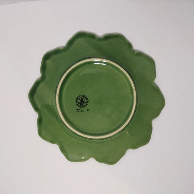 Mid-Century Modern 1990s Bordallo Pinheiro Majolica Geranium Leaf Green Plate For Sale - Image 3 of 3