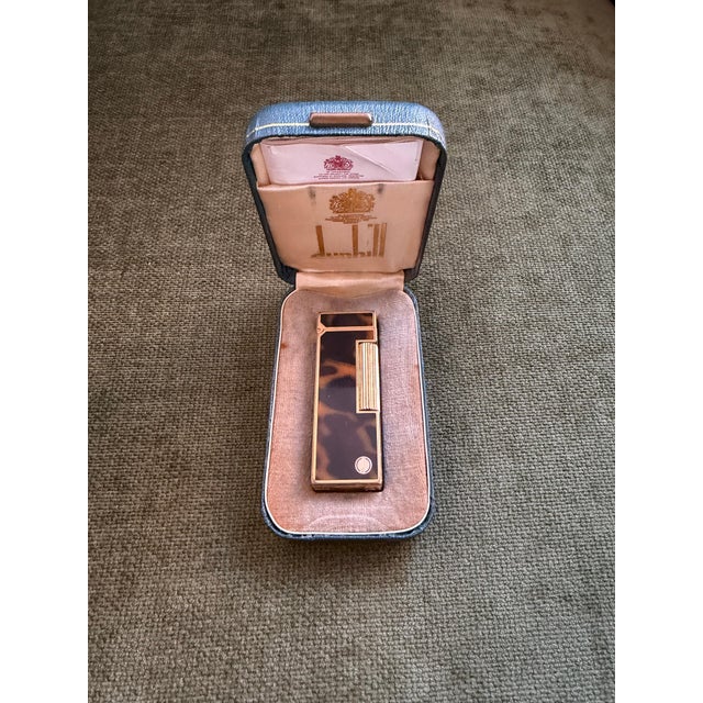 Rare Vintage Dunhill Gold Plated Cognac Marble Lacquer Lighter Original Sky Case For Sale In New York - Image 6 of 12