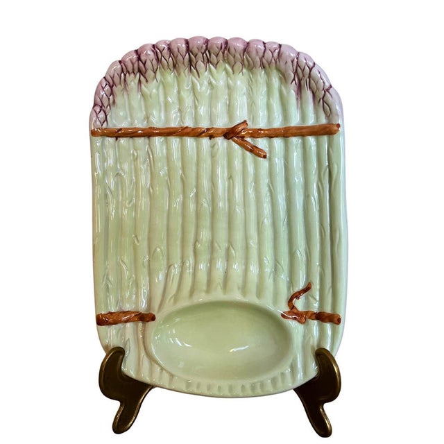 Majolica Ceramic Trompe-L’Oeil Hand-Painted Asparagus Dish, 1950s-1970s For Sale - Image 5 of 5