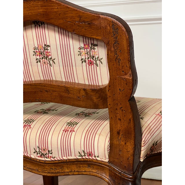 Don Ruseau Louis XV Style Upholstered Vanity or Side Chair in Walnut, 1940s For Sale - Image 10 of 18