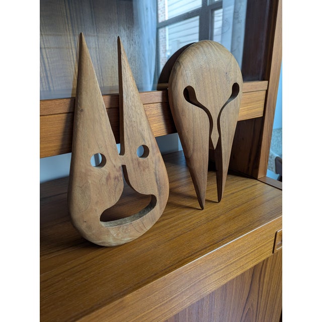 1970s Vintage Mid-Century Modern Abstract Teak Wood Wall Masks - A Pair For Sale - Image 12 of 12