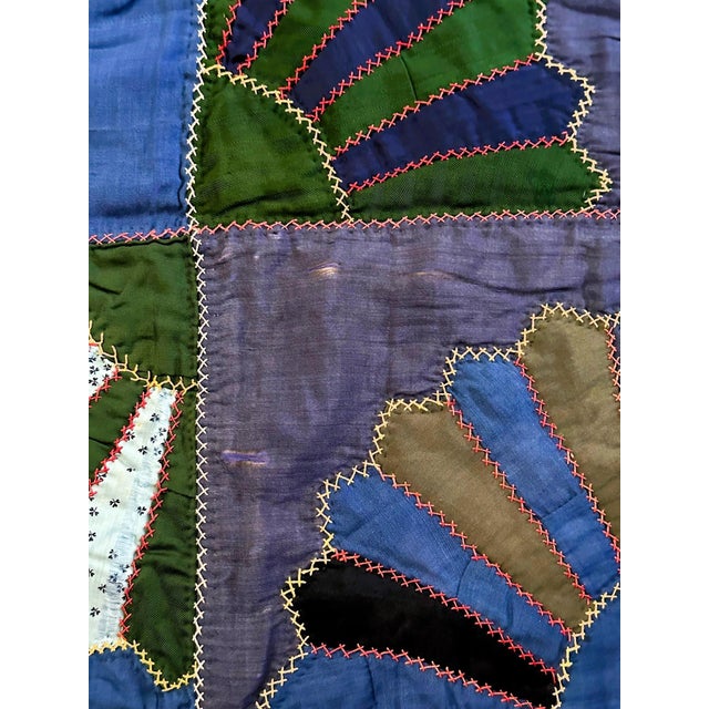 Antique Americana Quilt with Fan Motifs For Sale - Image 11 of 13