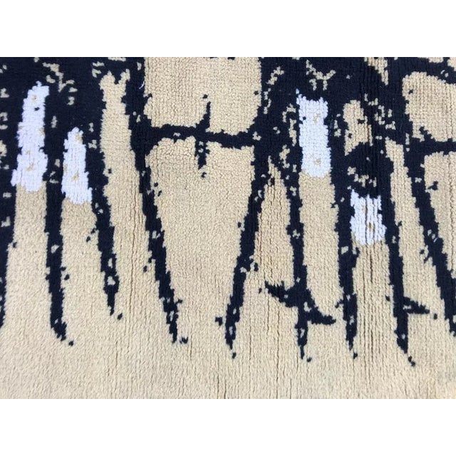 Small Scandinavian Art Deco Rug For Sale - Image 9 of 12