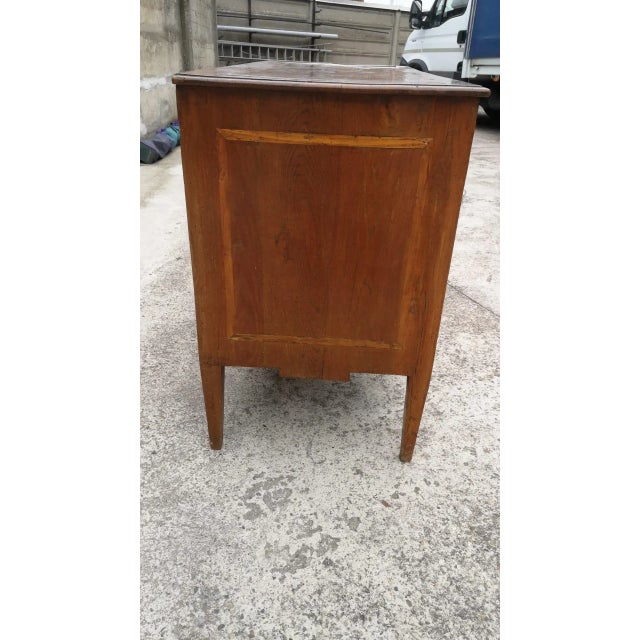 Louis Philippe Inlaid Elm Chest of Drawers, 1700s For Sale - Image 5 of 7