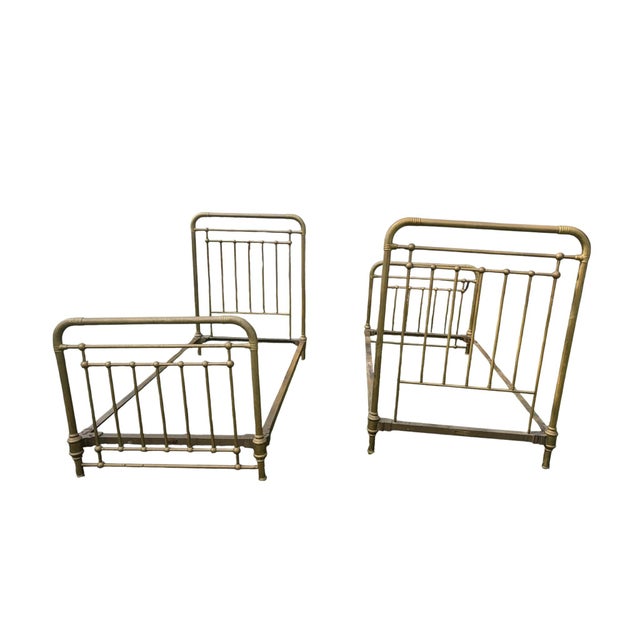 Late 19th Century Whitcomb Metallic Bedstead Co. Heavy Brass Twin Beds - A Pair For Sale - Image 9 of 18