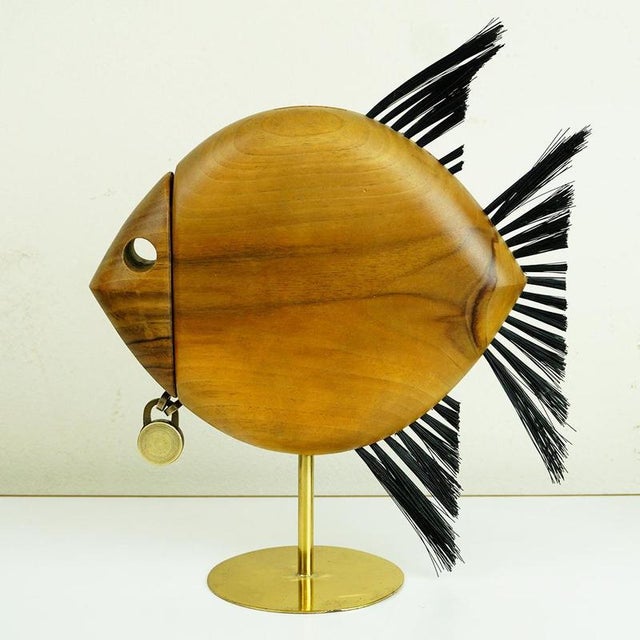 Mid-Century Austrian Walnut and Brass Fish Money Box attributed to Carl Auböck, 1950s For Sale - Image 9 of 16