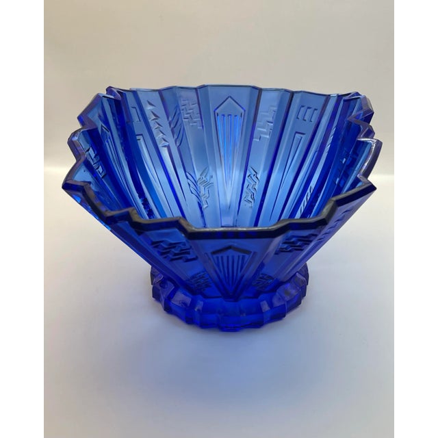 Blue 1930’s L. E. Smith Dark Blue Console Dish For Sale - Image 8 of 9