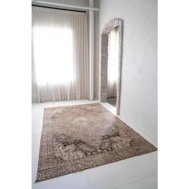 Abstract District Loom Vintage Sivas Area Rug | Poplar For Sale - Image 3 of 18