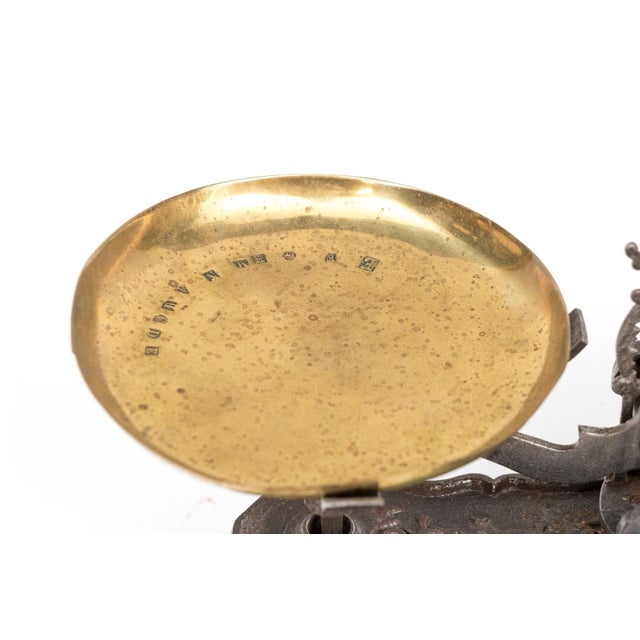 Antique Breveté s.d.d.g. Iron and Brass Table Top Balance Scale For Sale In New York - Image 6 of 7