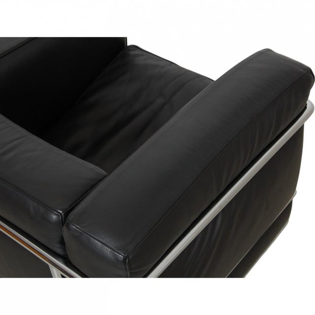 Vintage LC 2/1 Club Chair in Black Leather from Le Corbusier, 2000s For Sale - Image 13 of 18