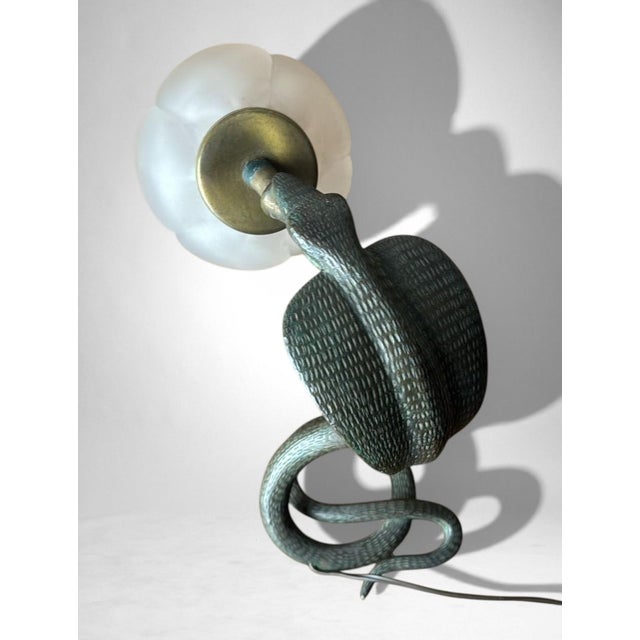 Mid 20th Century Italian Art Deco Table Lamp in Metal and Frosted Glass For Sale - Image 13 of 18