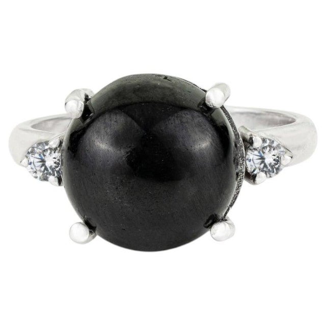 Vintage Black Star & Zircon Ring in White Gold Setting, Size 8.5 For Sale - Image 4 of 13