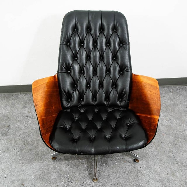Black Mid Century Modern Lounge Chair Plycraft Mr Tufted Black Swivel George Mulhauser For Sale - Image 8 of 11