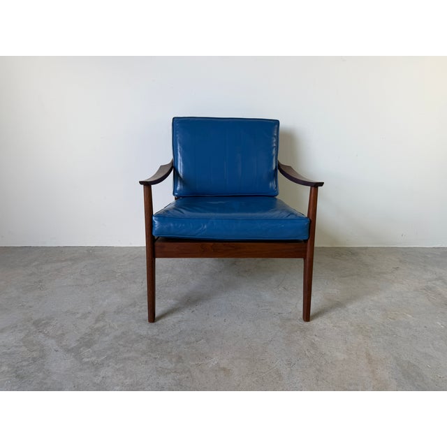 Mid-Century Modern Mid Century Ib Kofod Larsen Style Scandinavian Lounge Chair With Blue Leather Cushions For Sale - Image 3 of 18