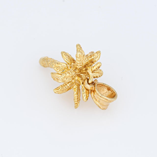 Modern Vintage Palm Tree Pendant 14k Yellow Gold Tropical Beach Charm Fine Jewelry For Sale - Image 3 of 4