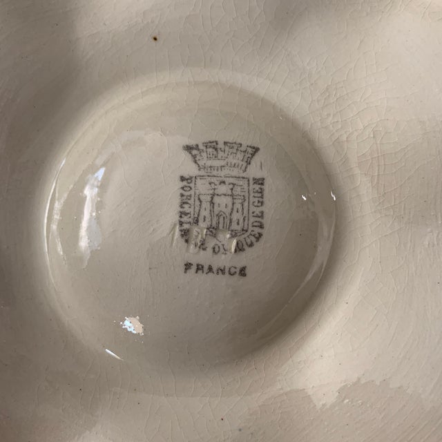 Gien Late 19th-Century Gien Majolica Pink and Blue Oyster Plate For Sale - Image 4 of 4