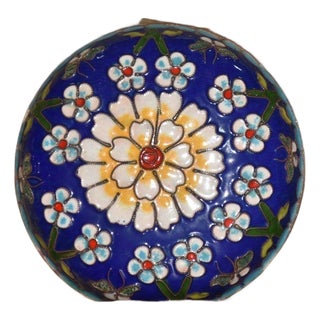 Vintage Chinese Cloisonné Enamel Floral Round Trinket Box - Blue Ground With Peony & Butterflies For Sale