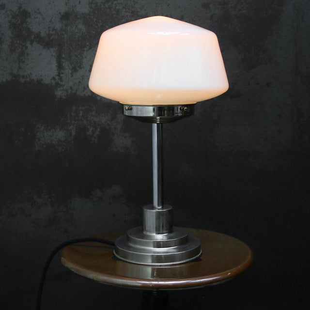 Art Deco Bauhaus Style Table or Desk Lamp with reeded opaline glass Diameter glass 25 cm / 9.8 inches Diameter base 15 cm...