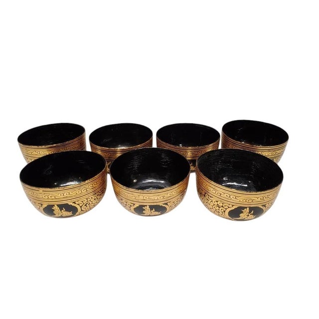 Mid 20th Century Antique Tiffin Handpainted Dry Lacquer Carrier For Sale - Image 5 of 5
