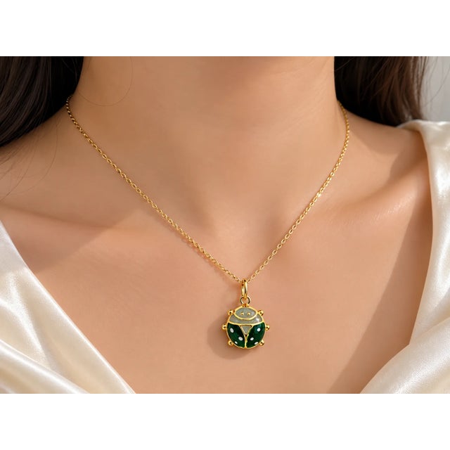 Contemporary Late 20th Century 18K Yellow Gold Enamel Ladybug Pendant Necklace Slide For Sale - Image 3 of 3