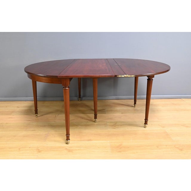 Mahogany Half-Moon Extending Table, Late 19th Century For Sale - Image 10 of 18