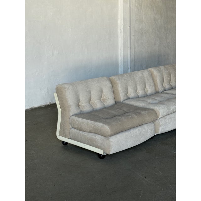 Sand 1960s Amanta Modular Sofa by Mario Bellini, B&b Italia, Sand Velvet For Sale - Image 8 of 10