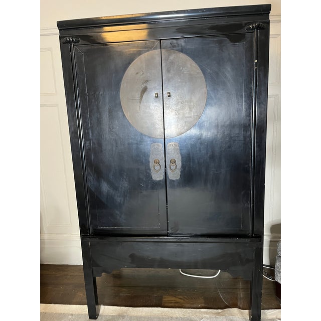 1990s Chinese Wedding Cabinet in Black Lacquer For Sale - Image 5 of 5