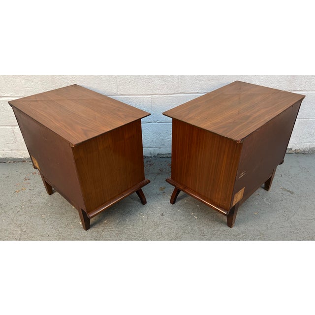 Brown Pair of Mid-Century Walnut Nightstands With Sculpted Drawer Pulls For Sale - Image 8 of 15