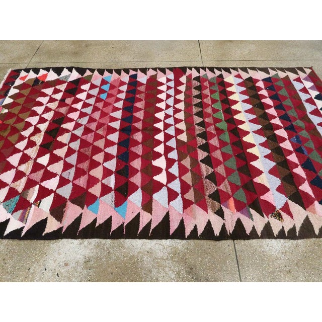 Maroon Galerie Shabab Collection Mid-20th Century Persian Flatweave Kilim Rug For Sale - Image 8 of 10