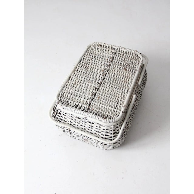 White Vintage White Wicker Basket For Sale - Image 8 of 11