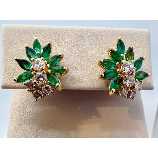 1.6Ct Natural Brazilin Marquise Emerald & 1.0 Ct Diamond Clip on Earring 18 KYG For Sale - Image 12 of 18