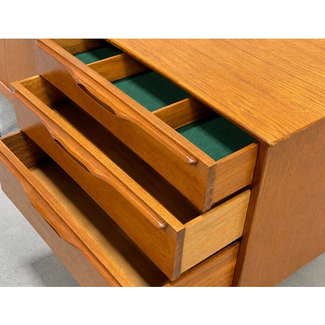 Mid Century Modern Teak Credenza | Danish Media Stand by McIntosh, Made in Scotland, C. 1960's For Sale - Image 11 of 16