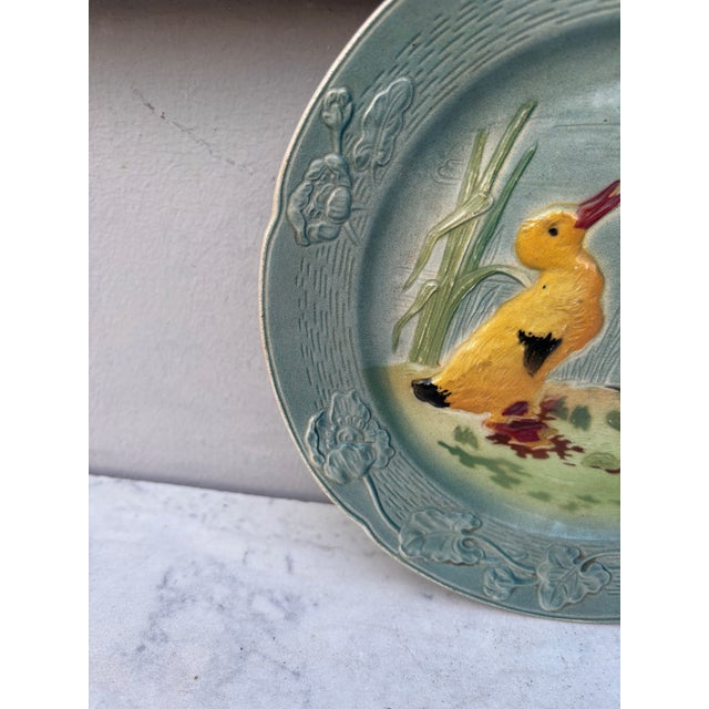 French Majolica Duckling Plate Keller & Guerin Saint Clement, Circa 1900 For Sale - Image 4 of 5