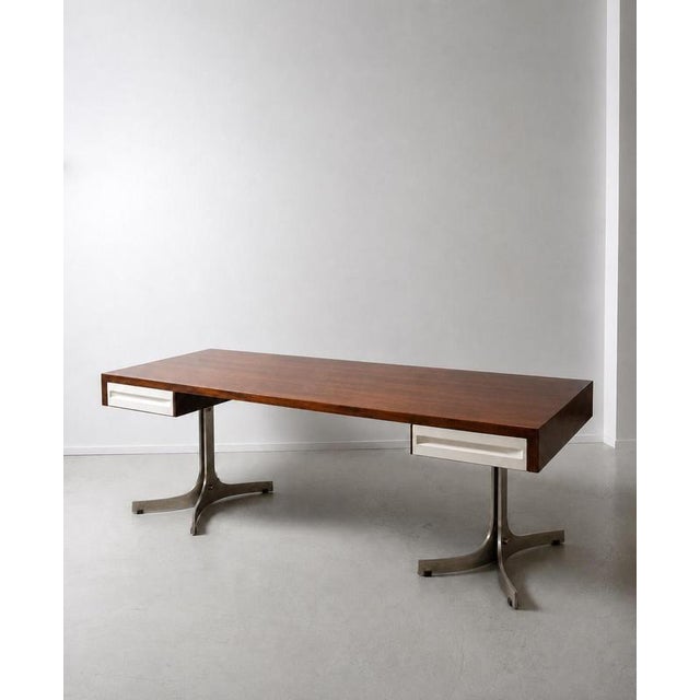 Italian Wood and Metal Writing Desk by Trau Arredamenti for Metallici Spa, 1960s For Sale - Image 4 of 5