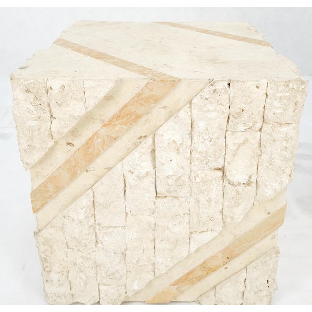 Mid-Century Modern Pair of Cube Shape Tessellated Polished Marble End Tables Night Stands MINT! For Sale - Image 3 of 9