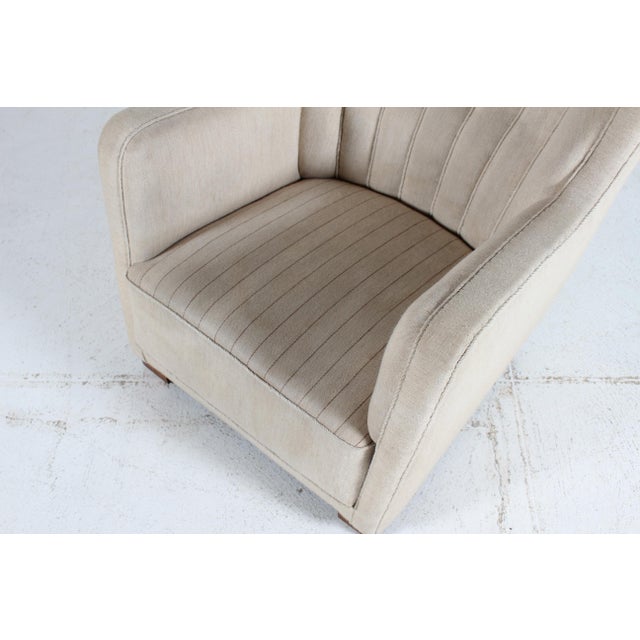 Large Danish Art Deco Wool Lounge Chair in the style of Fritz Hansen, 1930s For Sale - Image 9 of 12