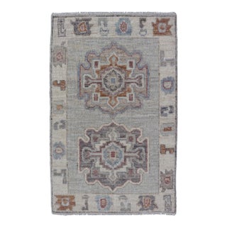 Modern Oushak Medallion Motif's on Light Grey Background and Earthy Tones For Sale