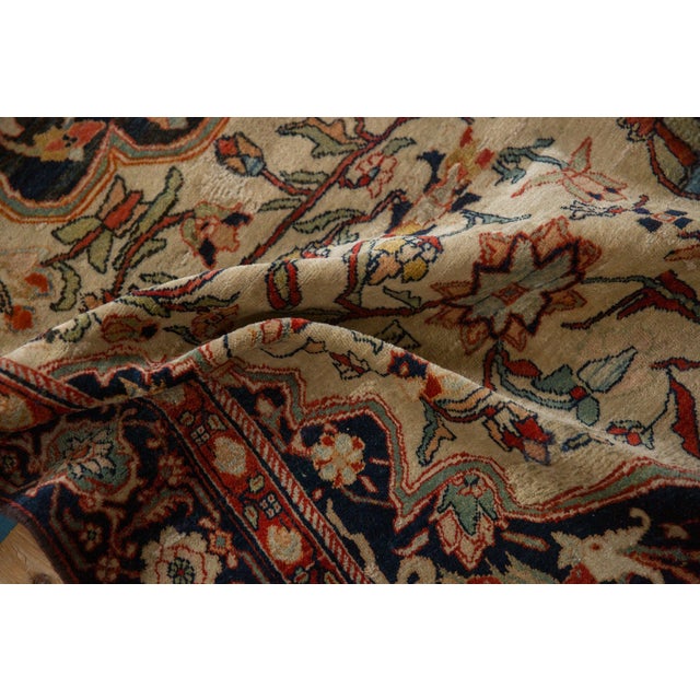 Old New House 1910s Antique Persian Farahan Sarouk Scalloped Medallion Wool Rug For Sale - Image 4 of 11