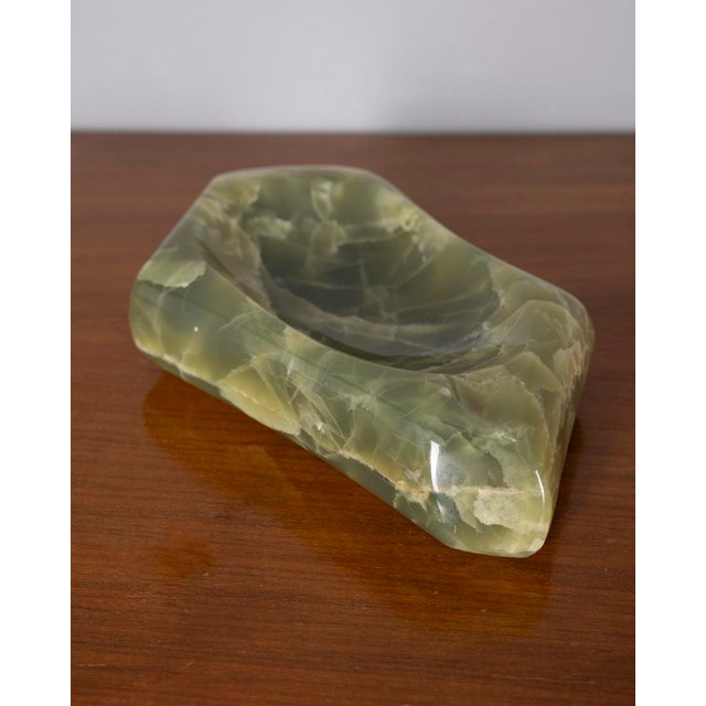 Ashtray made from a block of chamfered and worked Onyx stone, Italian design, 1960s.