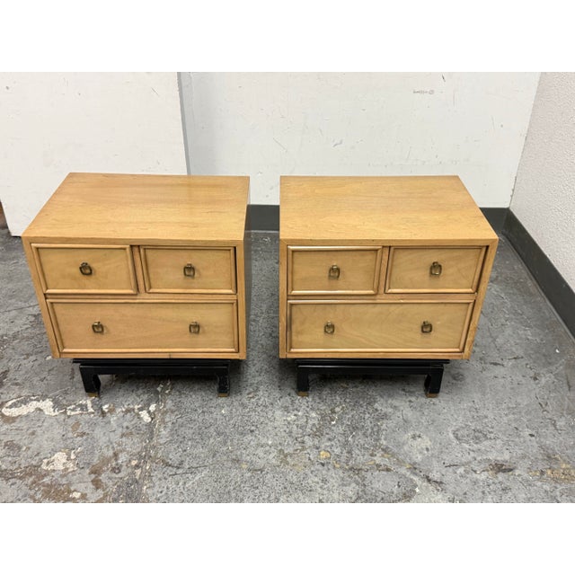 Mid 20th Century American of Martinsville Blonde Walnut Nightstands, Pair For Sale - Image 10 of 12