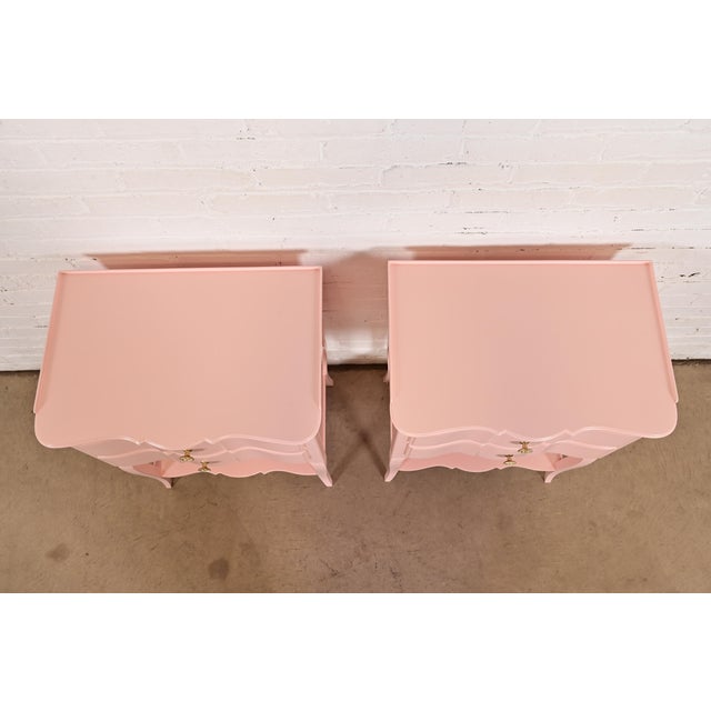 John Widdicomb French Provincial Louis XV Pink Lacquered Nightstands, Newly Refinished For Sale - Image 12 of 15