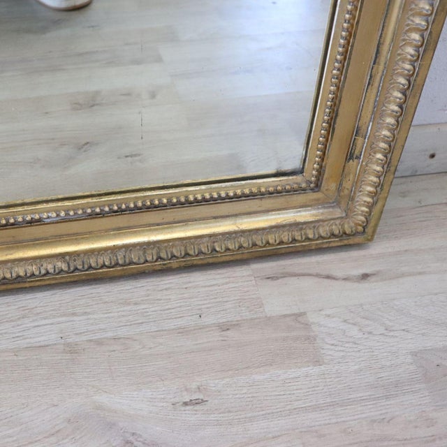 19th Century Gilt Wood Wall Mirror For Sale - Image 5 of 15