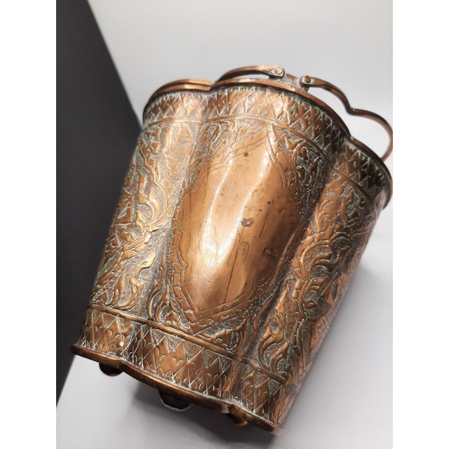 19th C Repousse Copper Nepal Scallop Bucket For Sale - Image 11 of 15