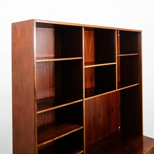 Wood Mid Century Danish Modern Cabinet Brazilian Rosewood Bookshelf Poul Hundevad, Attributed For Sale - Image 7 of 10