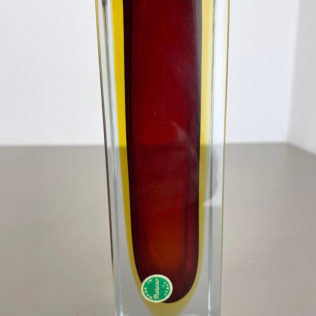 Large Red Murano Glass Sommerso Cube Vase attributed to Flavio Poli, Italy, 1970s For Sale - Image 6 of 18