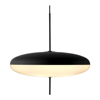 Gino Sarfatti Model No. 2065 Ceiling Light in Black and White For Sale